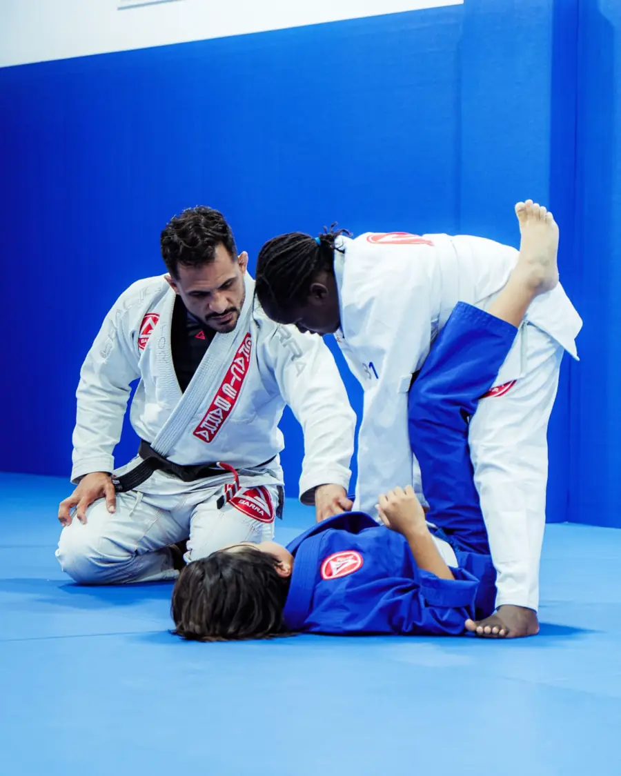 Programa Kids & Teens Gracie Barra